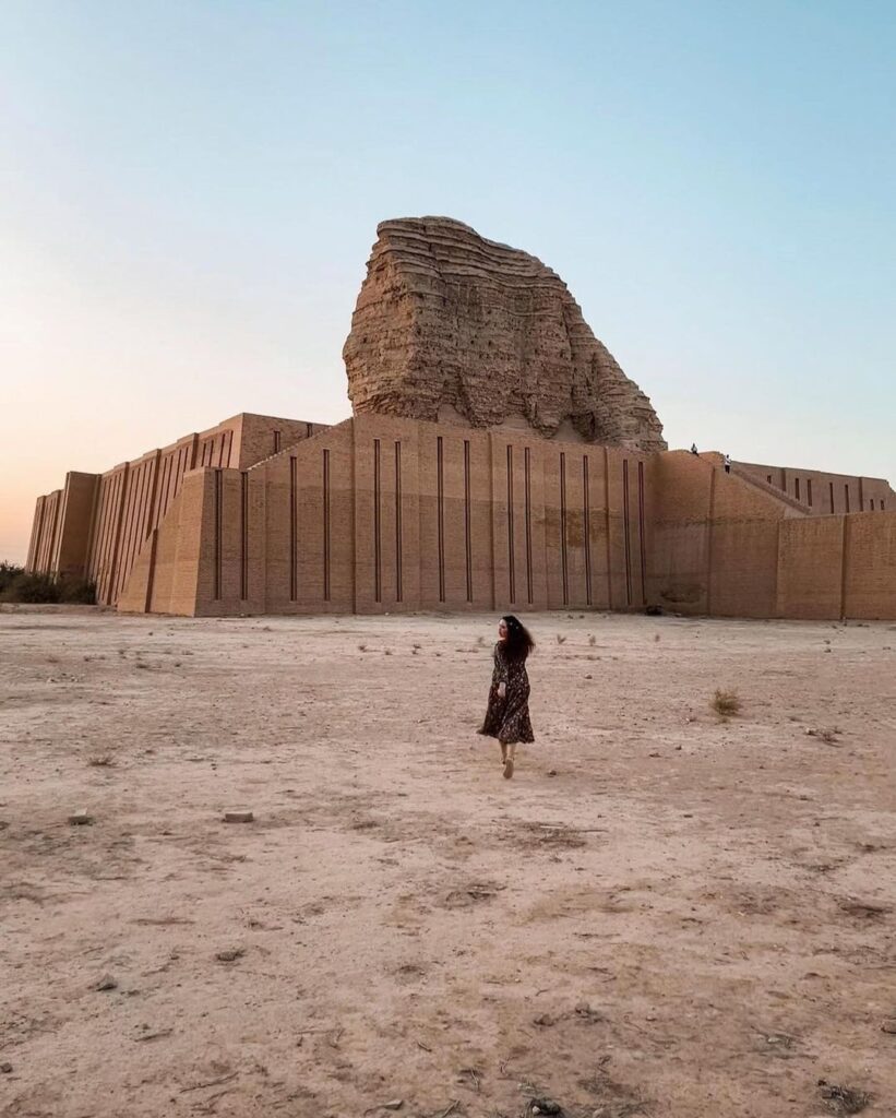 Ziggurat of Ur \ Copyright: @wandererdiva